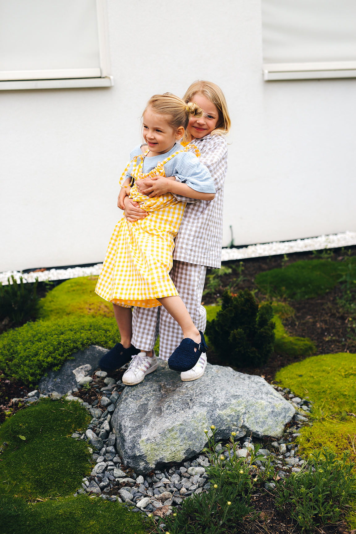 culottes, white and green check