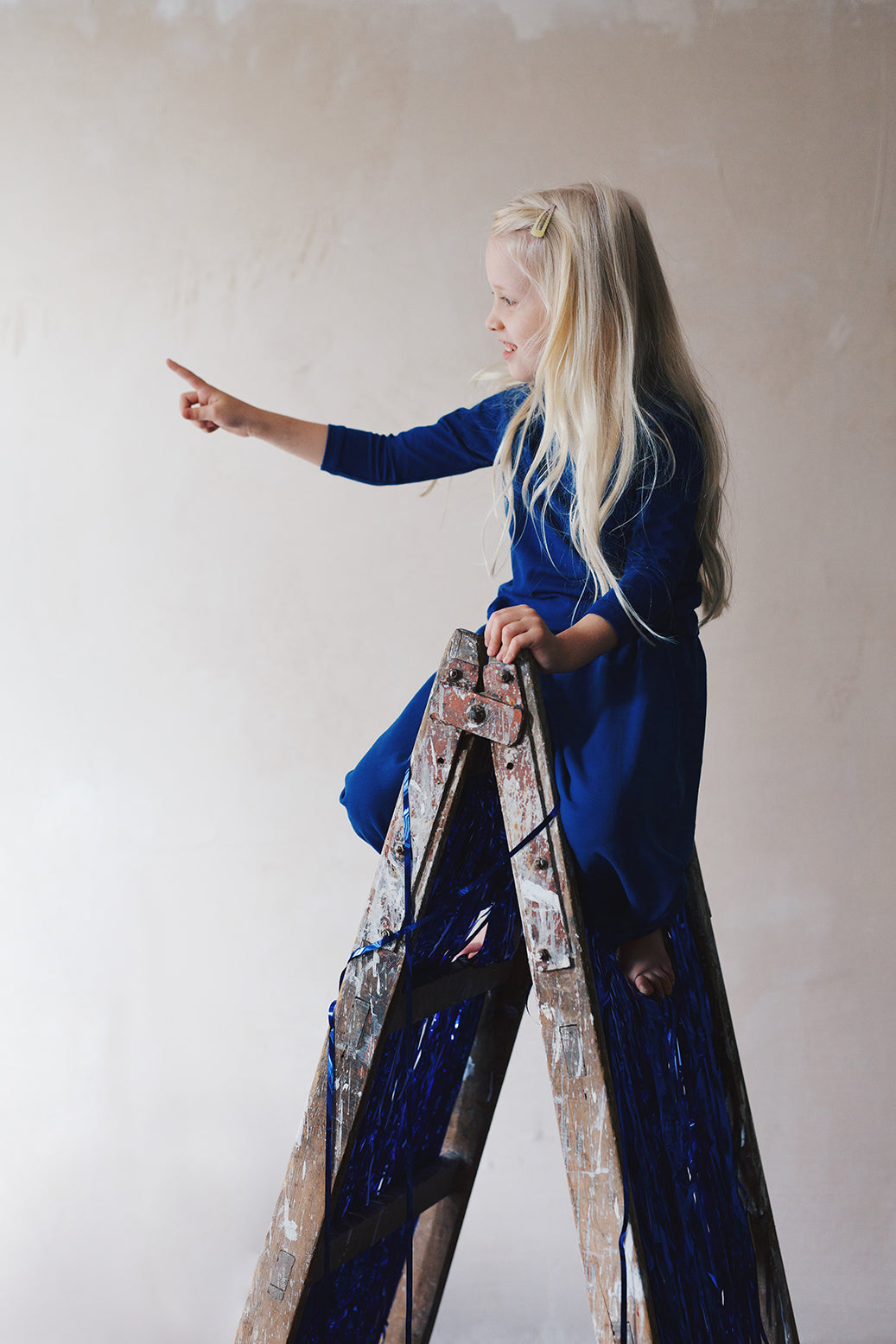 cobalt long-sleeved shirt