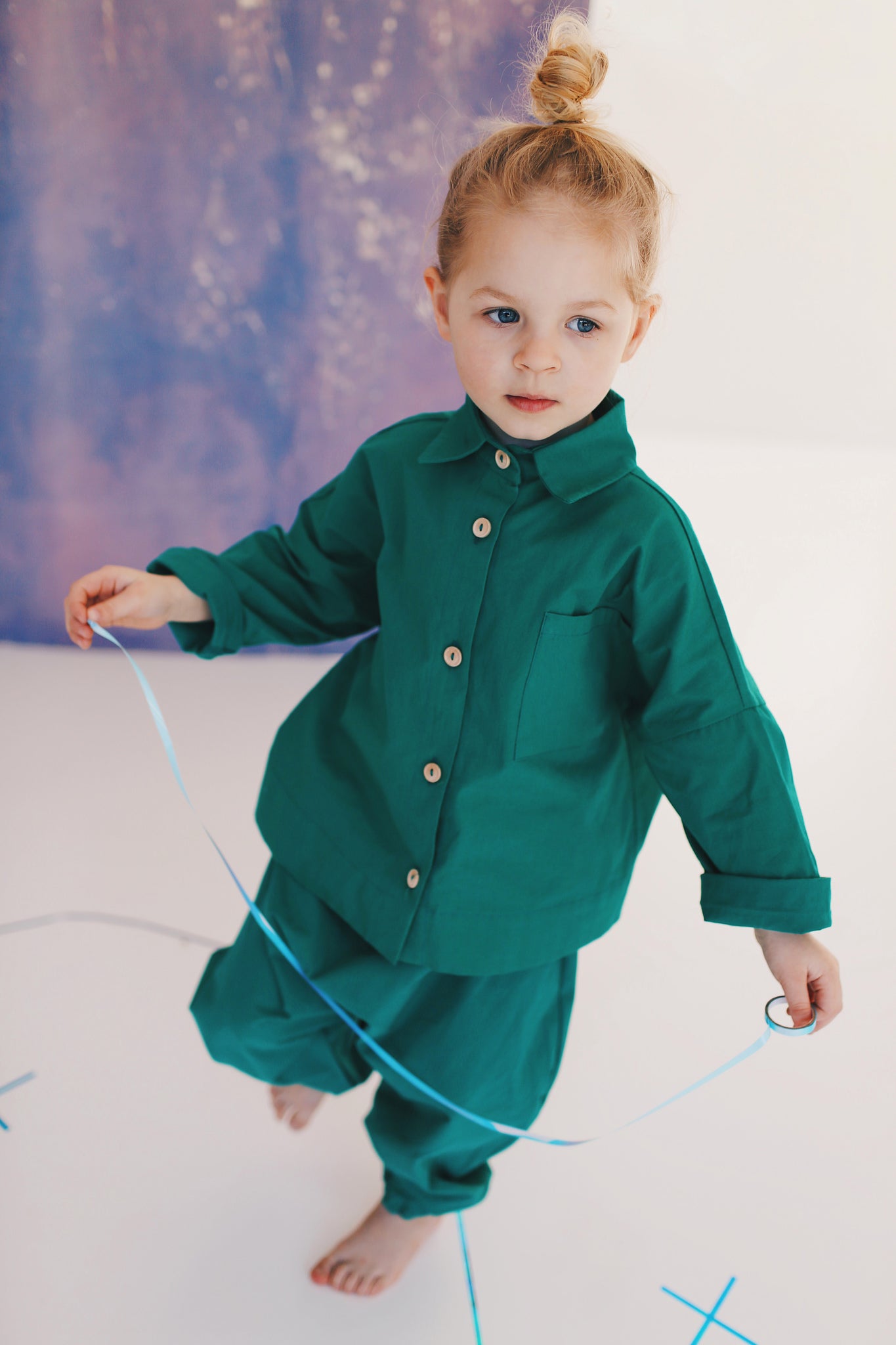 green trousers