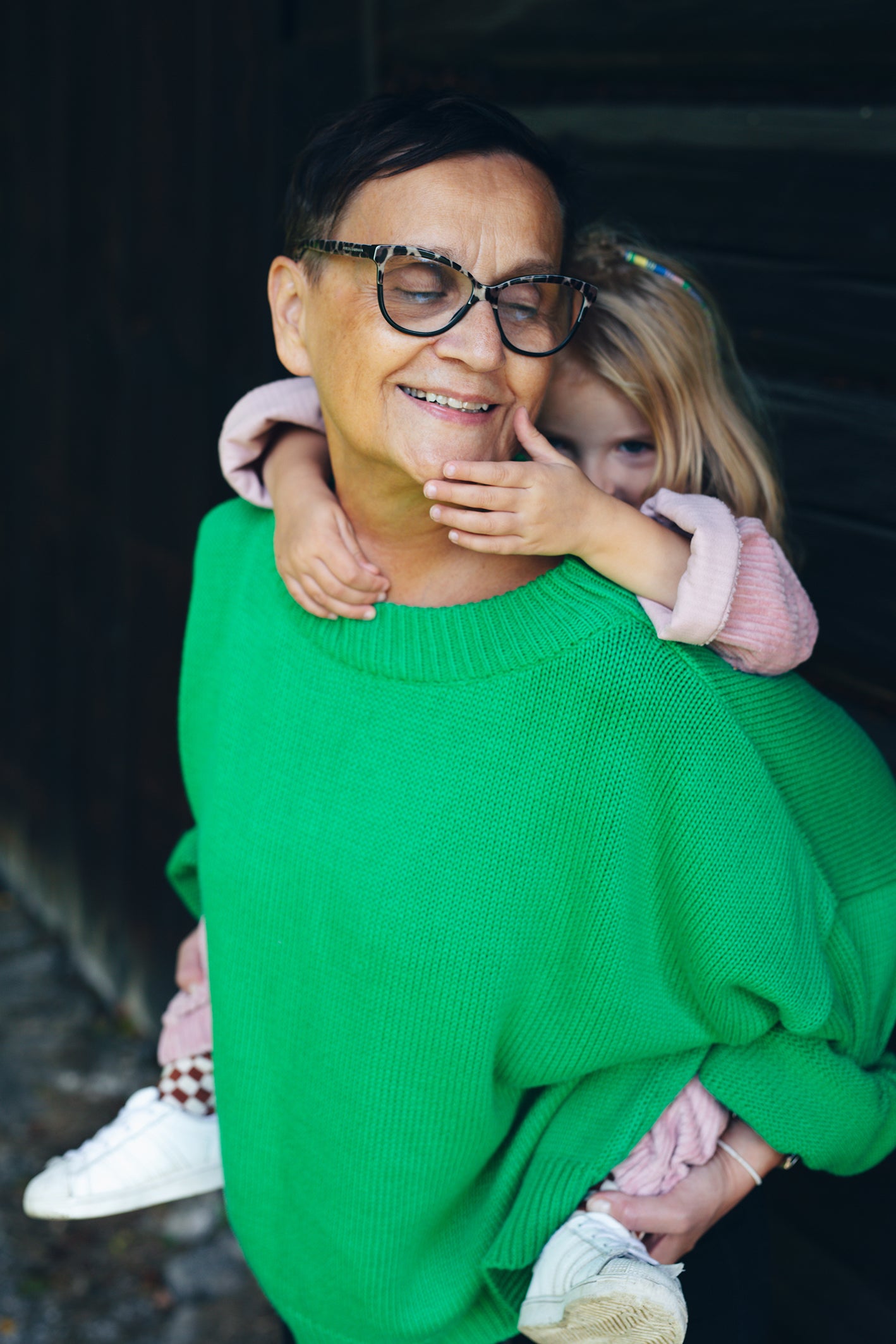 green chunky sweater for women