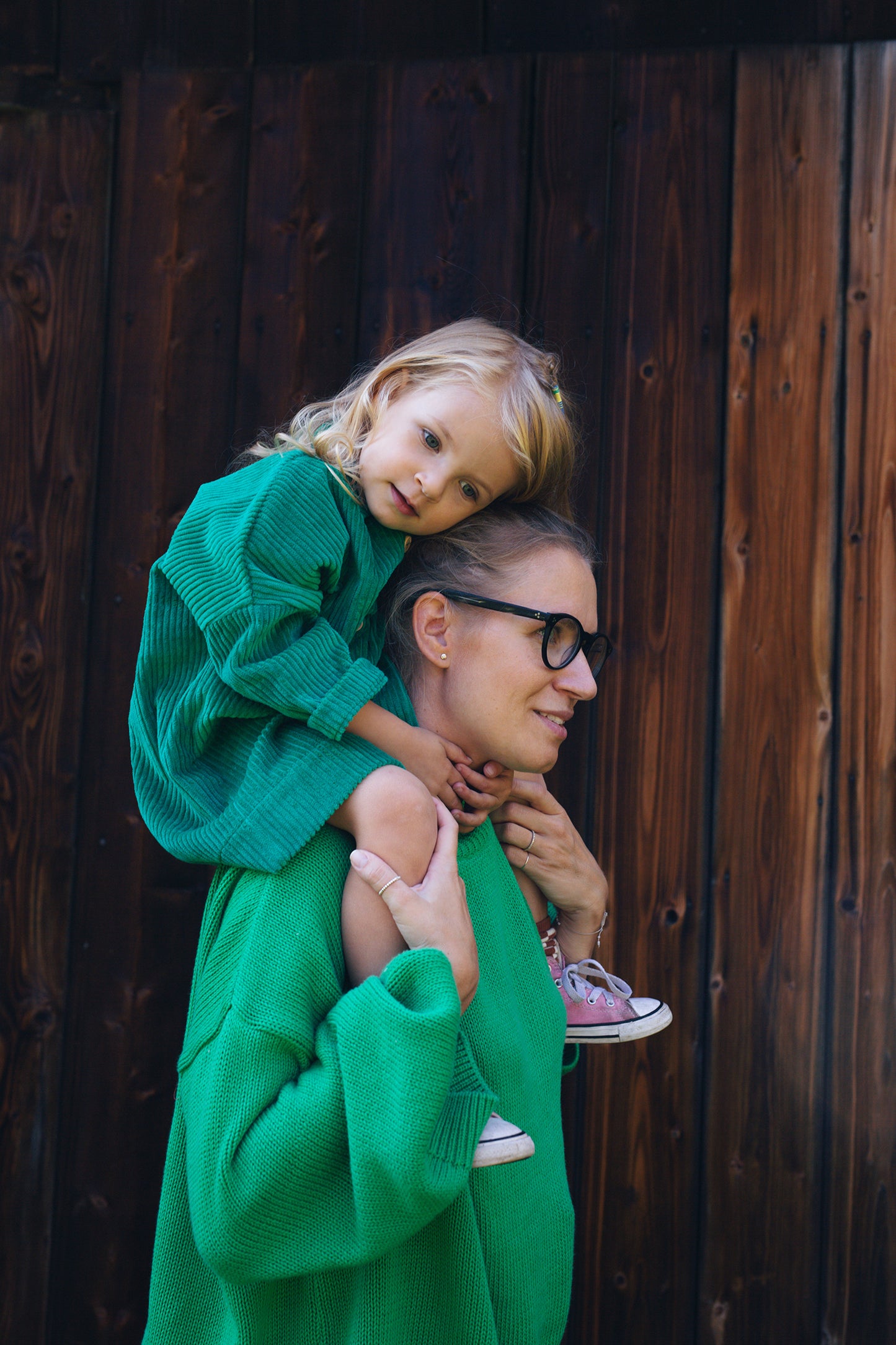 green chunky sweater for women