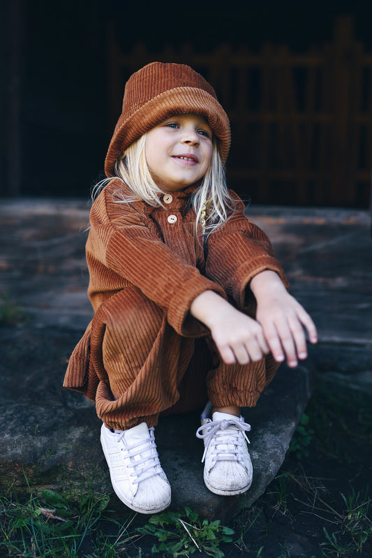 caramel trousers from corduroy