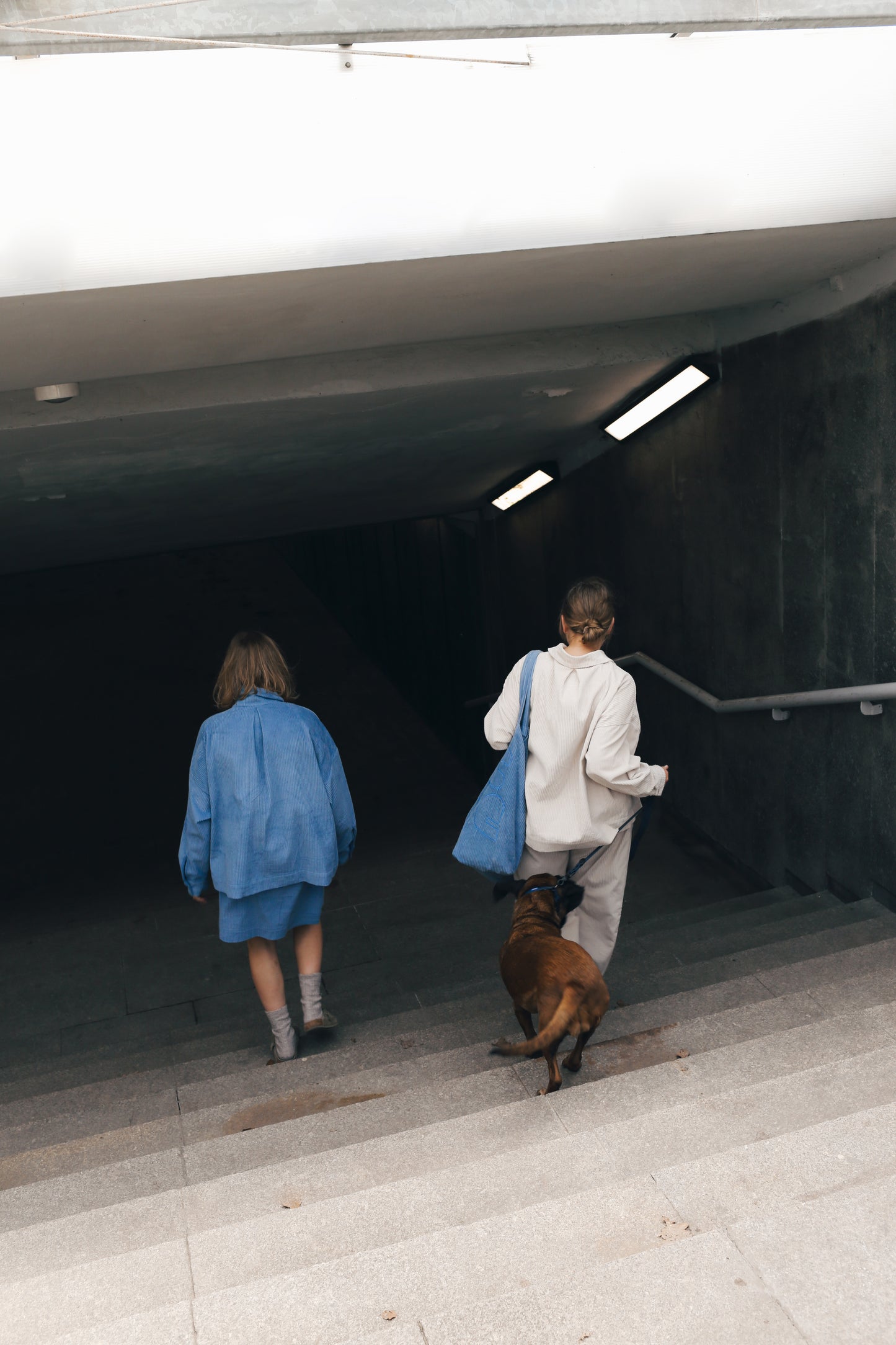 SKIRT krótka spódniczka sztruksowa