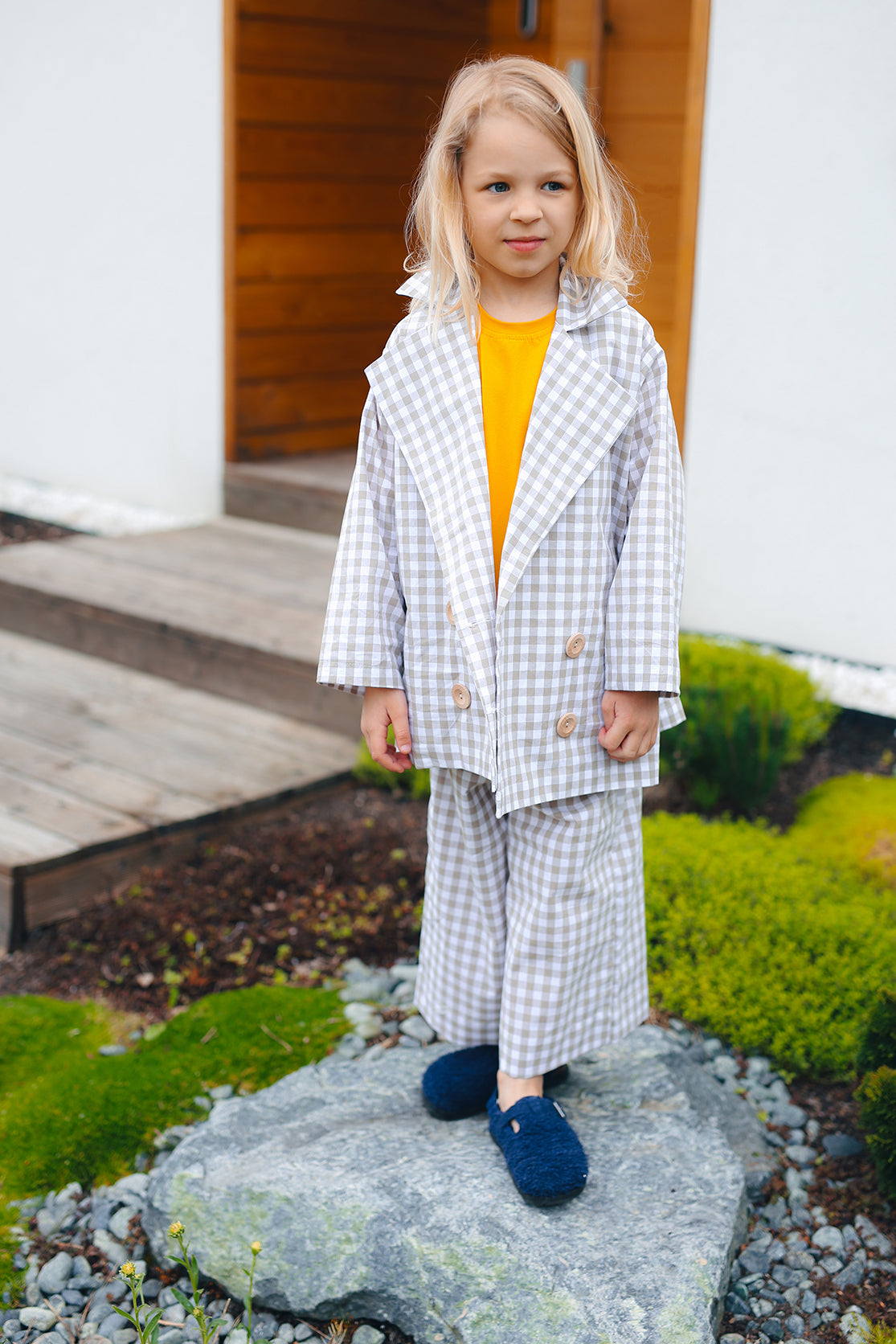 culottes, white and green check