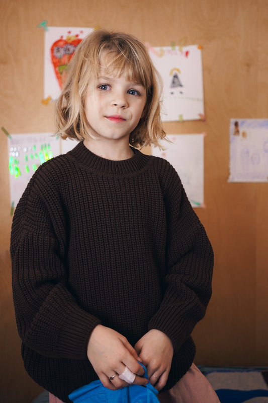 czekoladowy sweterek